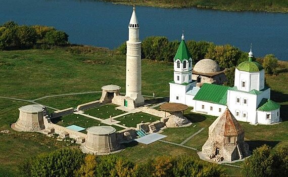 Алексей Смирнов одним из первых призвал к объективному изучению истории Золотой Орды