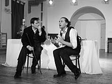 Спектакль по Достоевскому, а смех — гоголевский