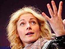 «Громче всего пела в трамвае»