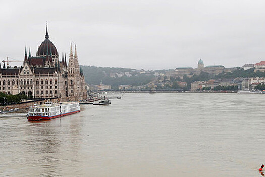 Глава МИД России прибыл с рабочим визитом в Венгрию