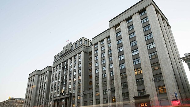 Депутаты обсудят с Дмитрием Медведевым проект о запрете хостелов в жилых помещениях