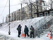 Пешеходы возмущены расчисткой дорог во Владивостоке: «Мы второй сорт»