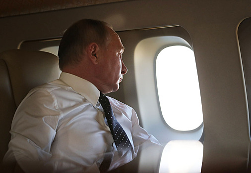 Самолет с Путиным попал в непростые погодные условия