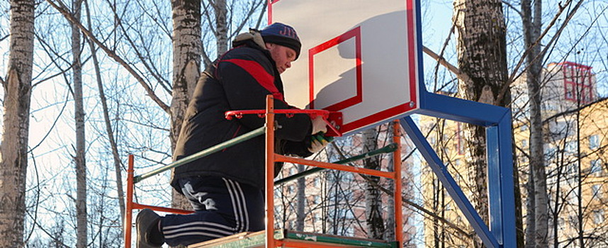 В Советском районе Нижнего Новгорода обновили семь спортивных площадок.