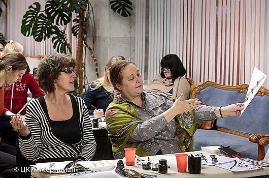 Жителей Черемушек познакомят с традиционной восточной техникой рисования