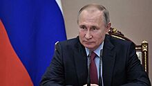 Путин подписал закон об информировании россиян о льготах