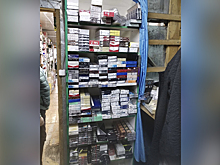 Свыше 22 300 пачек нелегальных сигарет изъяла полиция у владельца двух павильонов на рынке в Тюмени