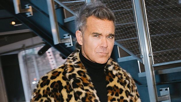 Робби Уильямс перенёс премьеру альбома BRITPOP на 2026 год