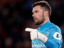 «Тоттенхэм» хотел пригласить завершившего карьеру 39-летнего Фостера из-за травмы Льориса — СМИ