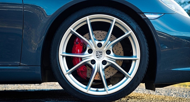 Представлен Porsche 911 Carrera S 2025 года