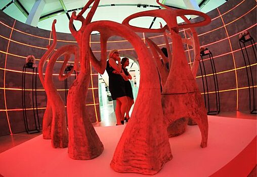 Открытие выставки "Скульптуры, которых мы не видим" в Москве