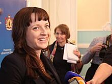 Суд арестовал девять банковских счетов депутата облдумы Елены Филатовой