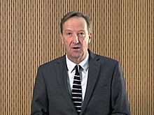 Глава MI6 хочет предостеречь Россию