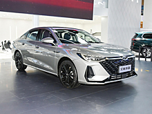 Китайский конкурент Toyota Camry от Chery будет стоить 1 млн рублей
