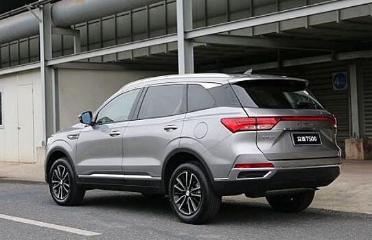 Дешевле Vesta, круче Tiguan: О «терминаторе из Китая» Zotye T500 рассказали автолюбители