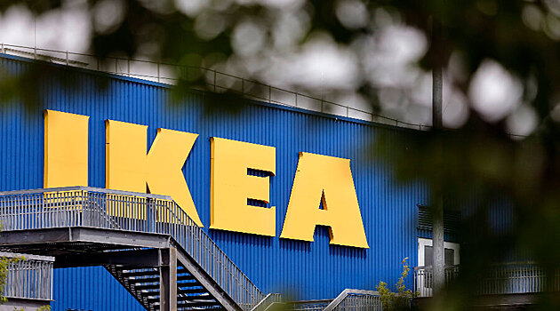 Синюю плюшевую акулу из закрытой в России IKEA теперь можно купить за 1 млн рублей