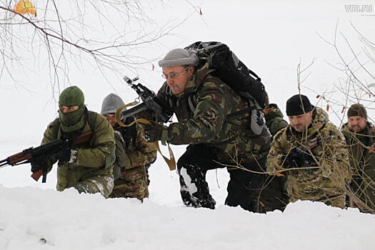 Зарница для взрослых: бери автомат и лезь в ледяную воду