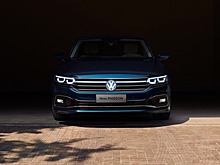 Volkswagen Phideon обновился и получил логотип с подсветкой
