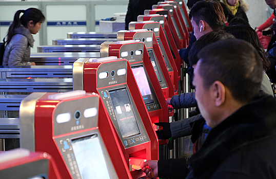 Мошенники в Китае провернули аферу с дипфейками на десятки миллионов долларов