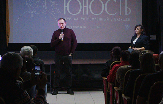 Литсекретарь Лимонова оценил доску Егору Летову, но "есть нюансы"