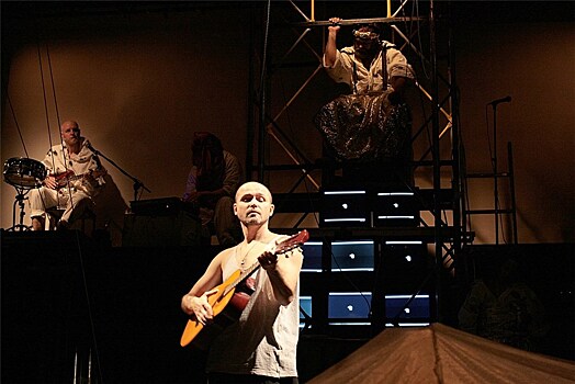 На сцене самарского театра юного зрителя "СамАрт" состоялась премьера спектакля "Одиссея"