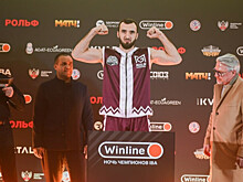 Гаджимагомедов победил Мчуну и защитил пояс WBA в бриджервейте