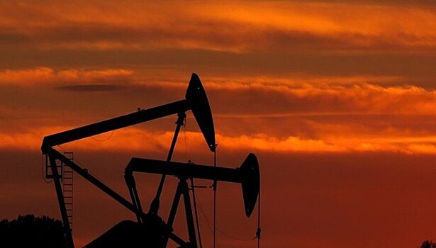 Добыча нефти в России в первом полугодии сократилась на 0,4%