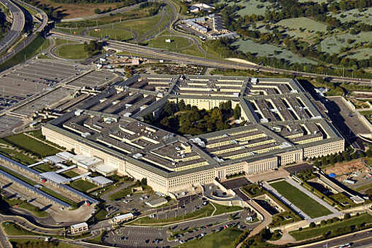 Bloomberg: Пентагон отменил испытания гиперзвукового оружия большой дальности