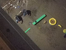 Чиновники отчитались об откачке воды из затопленного двора в Энгельсе. Жильцы говорят, что техника уехала