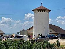 Ты – Челентано: туристам предлагают чан с виноградом в квесте под Анапой