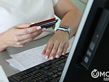Сколько интернет-мошенники зарабатывают на омичах?