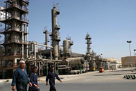Иран сократил экспорт нефти