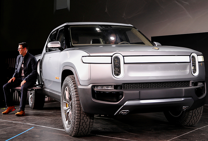 Электрический «пикап для приключений» Rivian R1T