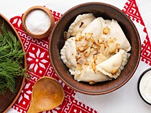 Роскачество выявило несоответствие стандартам у большинства брендов, производящих вареники с картошкой: исследование