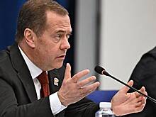 Медведев назвал реальным ядерный конфликт