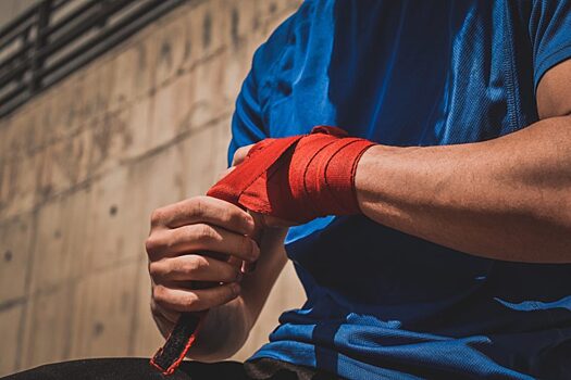 Глава UFC обругал критиков после вопроса о зарплатах