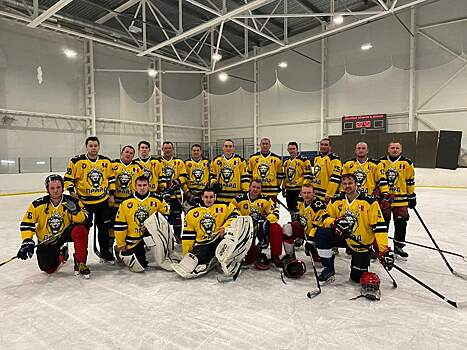   У Малопургинского района появилась своя сборная по хоккею  