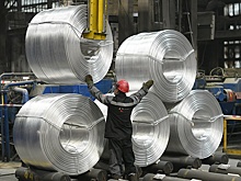 Bloomberg: ЕС намерен ввести запрет на импорт алюминия из России