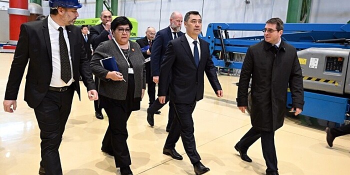 Кыргызстан планирует покупать у Венгрии энерготехнику