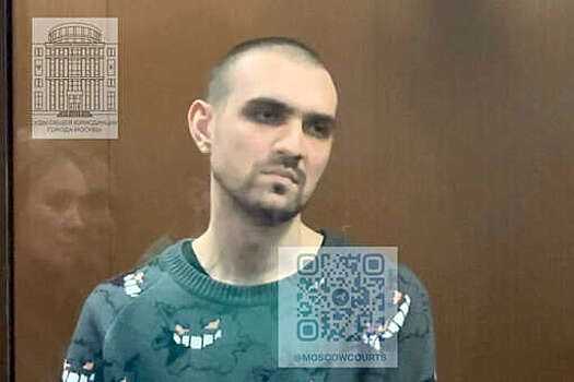 Мещанский суд Москвы продлил арест комику Останину