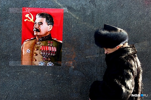 «Здесь ему благодарны»: директор завода под Новосибирском согласился поставить памятник Сталину