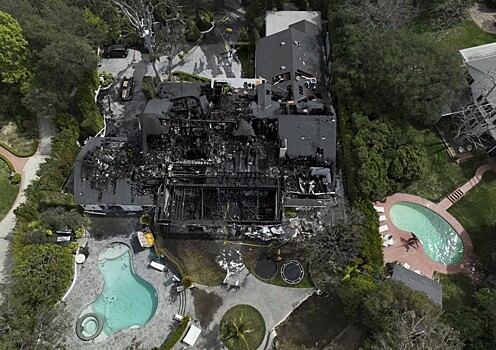 Дом известной модели стоимостью $7 млн сгорел в Лос-Анджелесе