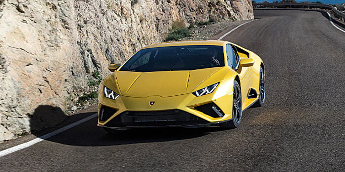 В России начались продажи нового спорткара Lamborghini Huracan Evo RWD