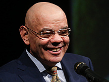 Константин Райкин впервые в РФ представил спектакль по пьесе "Ваня и Соня и Маша и Гвоздь"