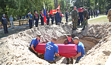 В Воронеже у Памятника Славы перезахоронили останки 45 красноармейцев