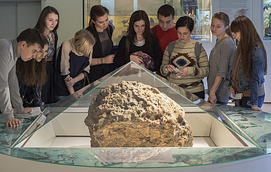 Челябинский метеорит: десять лет спустя. Исследование ВЦИОМ о восприятии космических угроз