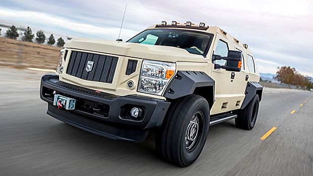 Бронемашина Rhino из обычного пикапа с неожиданным интерьером. Фото