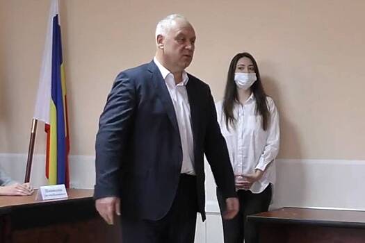 Раскрыто местоположение скрывшегося российского экс-замгубернатора