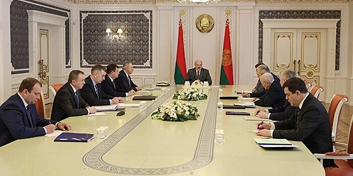 Лукашенко: Россия поддержала предложения Беларуси по поставкам нефти