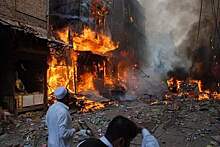 Более 30 человек погибли в результате взрыва в храме на юге Пакистана